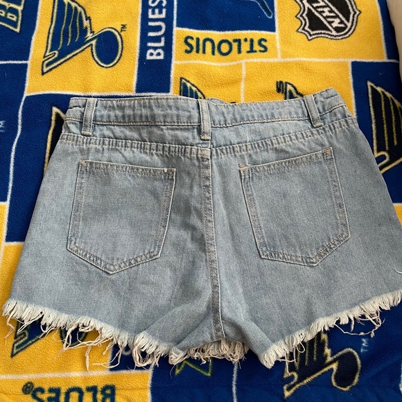 forever 21 denim skort (skirt and shorts) - Picture 3 of 4